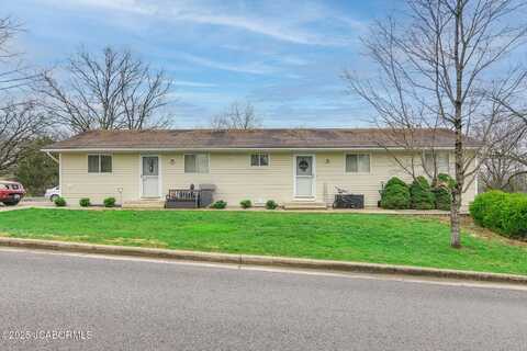 914 E WASHINGTON STREET, Linn, MO 65051
