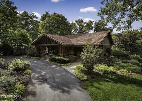 3835 Kingston Pike, Knoxville, TN 37919
