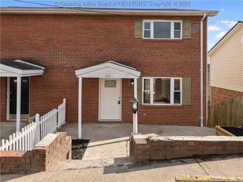 211 Stuart Street, Saint Albans, WV 25177