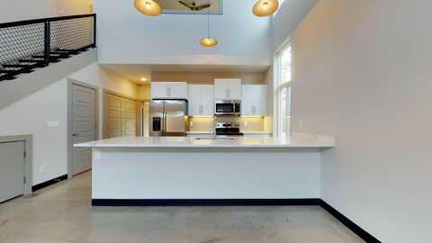 702 Burnett Farm Lane, Louisville, KY 40243