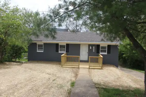 1499 Thames Drive, Lexington, KY 40517