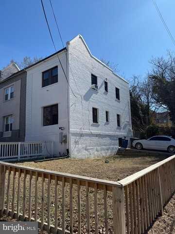 2831 Q ST SE, WASHINGTON, DC 20020