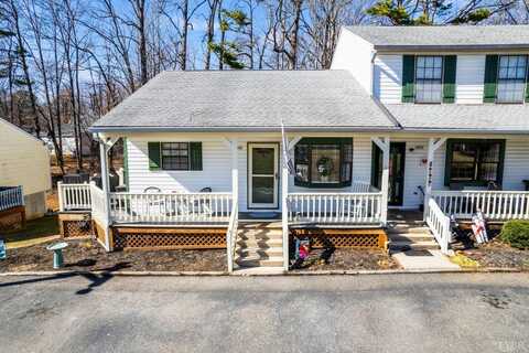 1001 Goose Ridge Drive, Forest, VA 24551