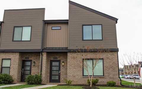44 Zags Lane, Lynchburg, VA 24502