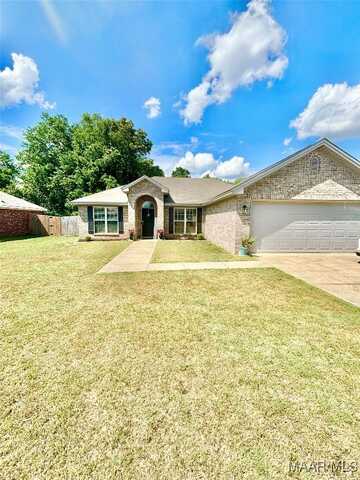 303 Silver Pointe Drive, Elmore, AL 36025