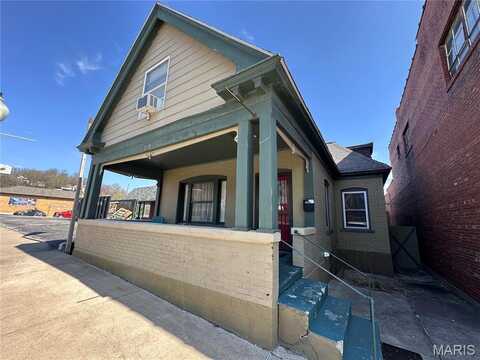 310 N 3rd, Hannibal, MO 63401
