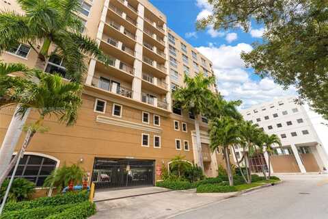2650 SW 37th Ave, Miami, FL 33133
