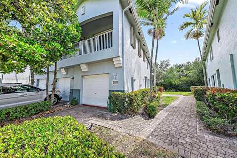 3229 Laurel Ridge Cir, Riviera Beach, FL 33404