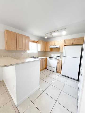 2910 SE 12th Rd, Homestead, FL 33035