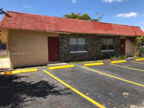 931 SW 80th Ave, North Lauderdale, FL 33068