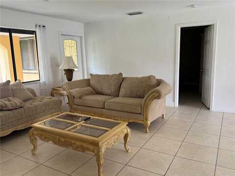 1911 NW 10th Ter, Homestead, FL 33030