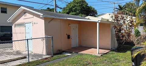1914 Adams St, Hollywood, FL 33020