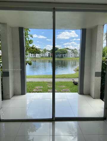 4400 NW 107th Ave, Doral, FL 33178