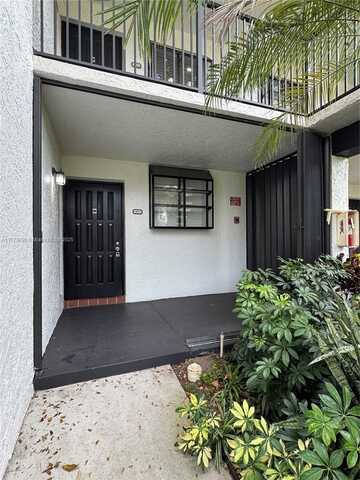 1232 S Military Trl, Deerfield Beach, FL 33442