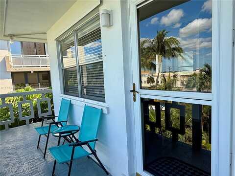 467 Golden Isles Dr, Hallandale Beach, FL 33009