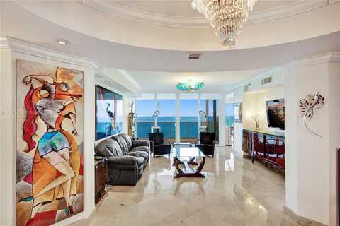 19111 Collins Ave, Sunny Isles Beach, FL 33160