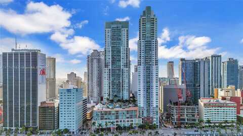 253 NE 2nd St, Miami, FL 33132