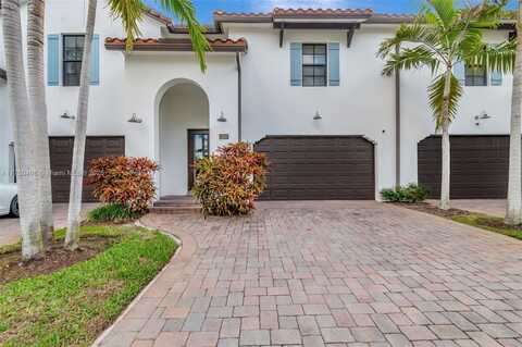 3186 Santa Catalina Pl, Green Acres, FL 33467