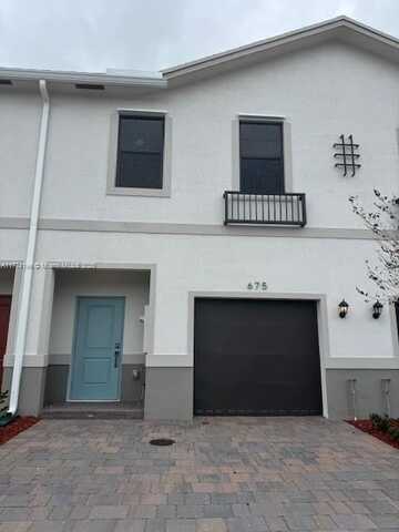 671 NW 6th Ter, Florida City, FL 33034