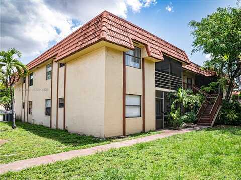 6545 W 27th Ct, Hialeah, FL 33016