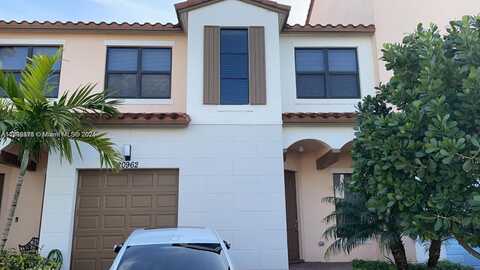 20962 NW 1st Dr, Pembroke Pines, FL 33029