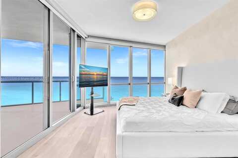 17121 Collins Ave, Sunny Isles Beach, FL 33160