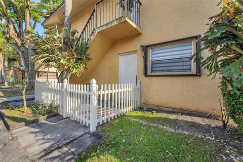 15699 SW 73rd Cir Ter, Miami, FL 33193