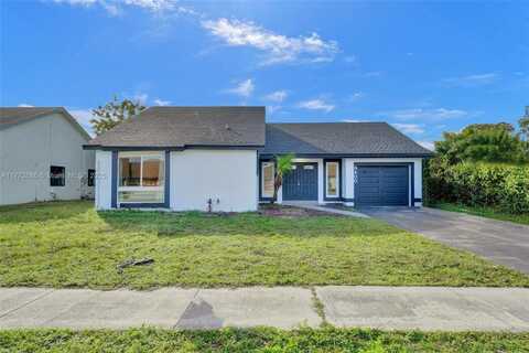 8400 NW 7th St, Pembroke Pines, FL 33024