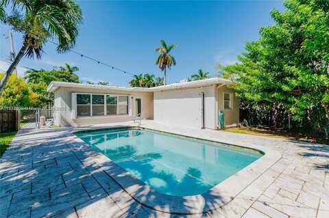219 NE 11th Ave #1-2, Hallandale Beach, FL 33009