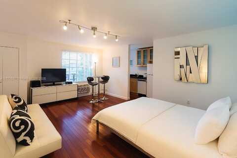 420 15th St, Miami Beach, FL 33139