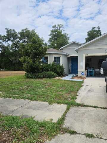 209 MEGHAN CIRCLE, DELAND, FL 32724