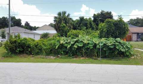 525 NARDELLO DRIVE, DELTONA, FL 32725