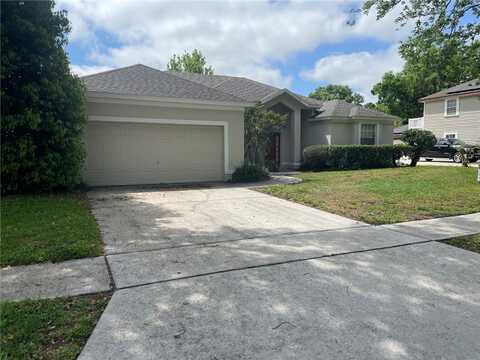 703 KELLYS COVE, OCOEE, FL 34761