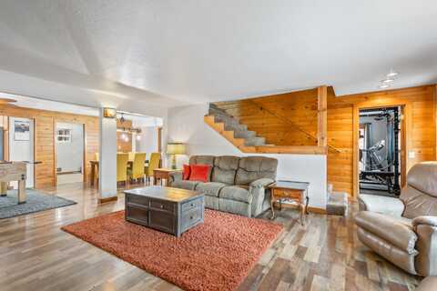 52531 Lost Ponderosa Road, La Pine, OR 97739