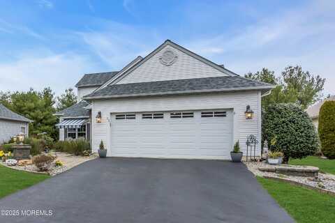 52 Dante Drive, Manchester, NJ 08759