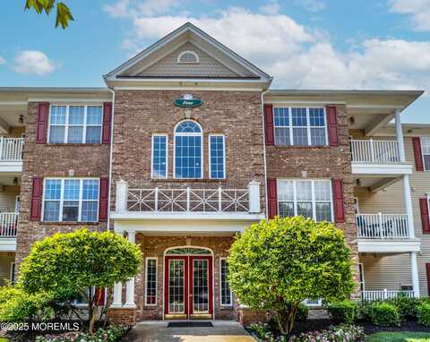 439 Sophee Lane, Lakewood, NJ 08701