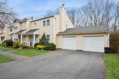 45 Hancock Commons, Yaphank, NY 11980