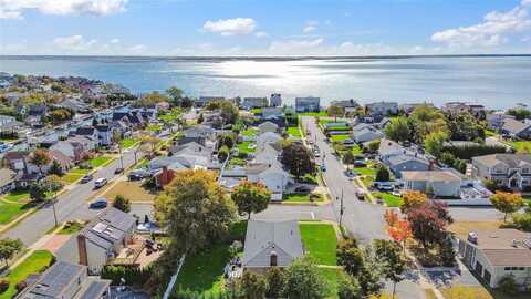 20 Deepwater Avenue, Massapequa, NY 11758
