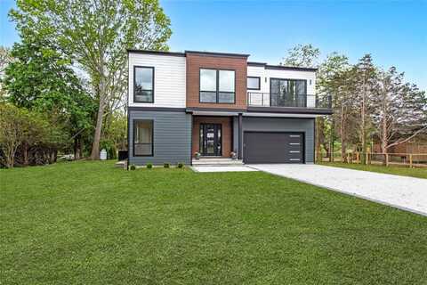 600 Glenn Road, Southold, NY 11971