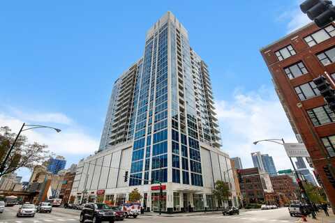 757 N Orleans Street, Chicago, IL 60654