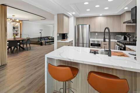 87 Kingston Court, Coronado, CA 92118