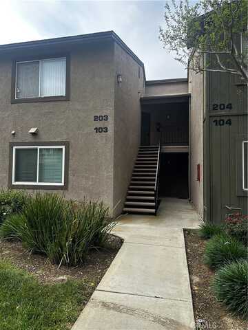 2604 Avenida Del, Corona, CA 92882