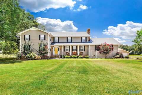 1152 Floyd Drive, Boaz, AL 35957