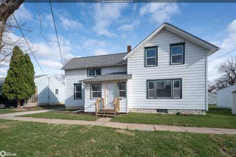 505 W 12th Street, Vinton, IA 52349