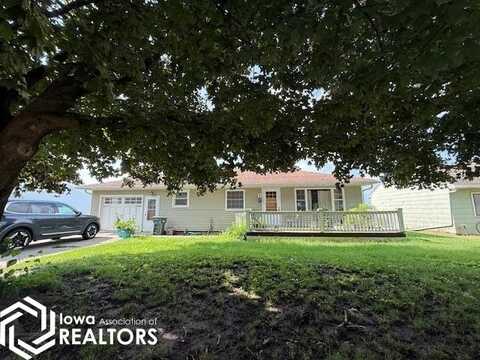 215 Linden Court, Brooklyn, IA 52211