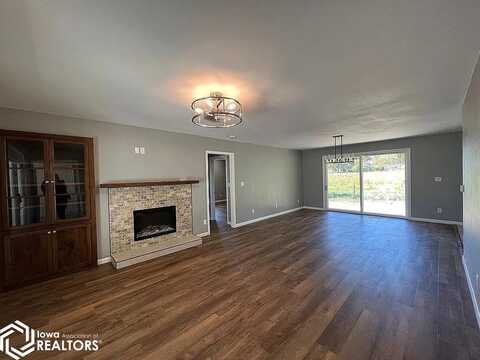 182 Warbler Avenue, Ackley, IA 50601