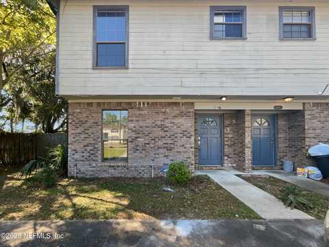 6012 DU-CLAY Road, Jacksonville, FL 32244