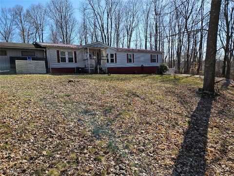 1080 Lumen Road NW, Minerva, OH 44657