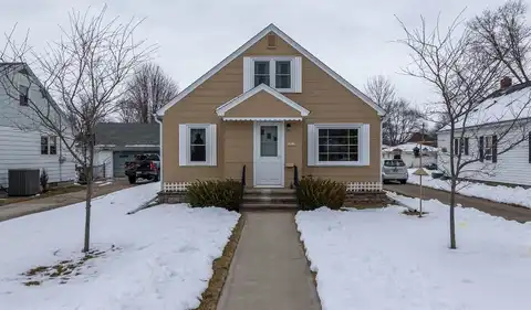 1915 Welsby Avenue, Stevens Point, WI 54481