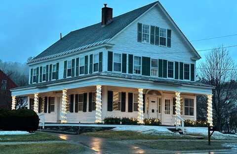 423 Main Street, Chester, VT 05142
